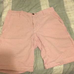 IZOD cargo shorts